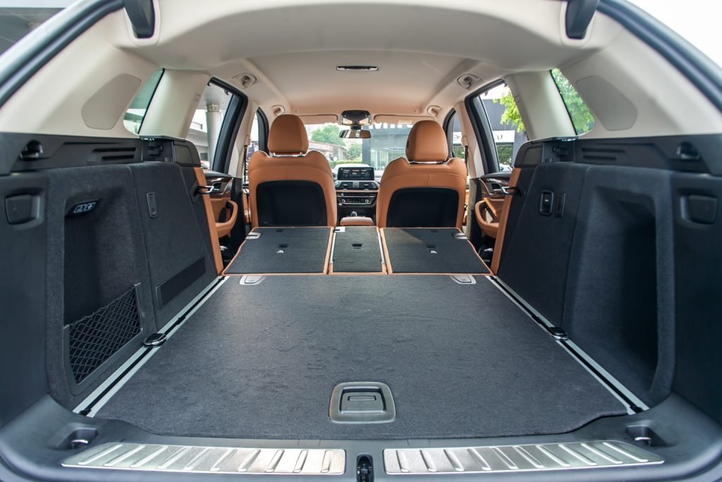 cốp xe bmw x3